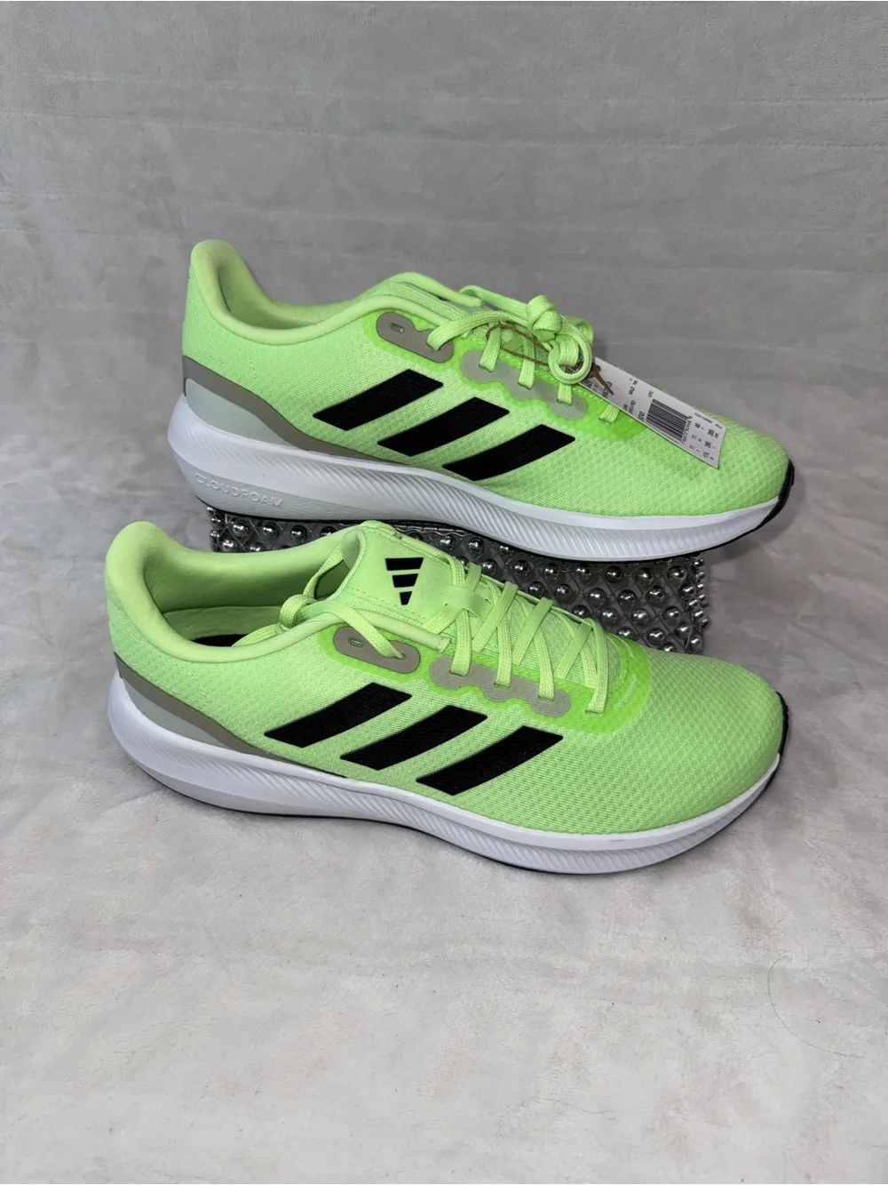 Adidas Neon Green, Black, White Men- 11.5 or women’s 13 - Athletic RunFalcon 3.0